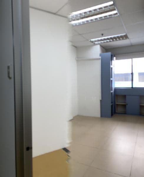 Henderson Industrial Park, 203B Henderson Road, Alexandra / Commonwealth, 162 sqft, Light Industrial (B1) For Rent, by Ken Lim, 23570640 - Interior - CommercialGuru.com.sg