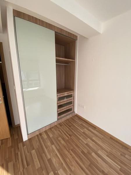 The Red House, 63 East Coast Road, East Coast / Marine Parade, 3 Bedrooms, 1,141 sqft, Apartment For Rent, by Kailasam S/O Palanivellu, 23570860 - PropertyGuru.com.sg