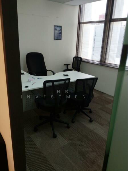 Peninsula Plaza, 111 North Bridge Road, 1,001 sqft, Office For Sale, by Mohammad, 23573818 - #17-03 1001 sqft Peninsula Plaza Sale $2750 PSF renovated furnished - Owner 96316939 - CommercialGuru.com.sg