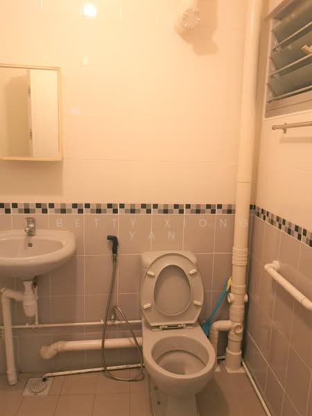 58 Chai Chee Drive, 58 Chai Chee Drive, 2 Bedrooms, 807 sqft, HDB Flat For Rent, by Betty Xiong Yan, 23577438 - PropertyGuru.com.sg
