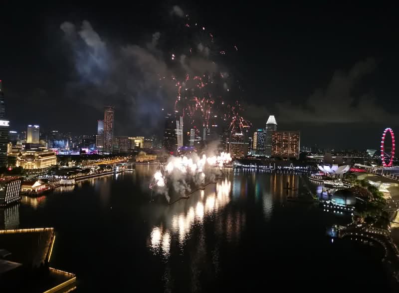 Marina Bay Residences Condominium For Sale at S$ 7,980,000 | PropertyGuru Singapore