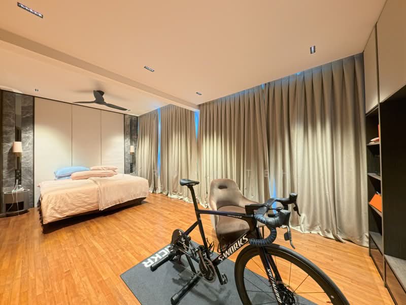 ❤️RARE SHOWFLAT LOOK HOME. FAMOUS DESIGNER. ALMOST SOLD!, Lorong Sarina, 5 Bedrooms, 3,400 sqft, Terraced House For Sale, by Li Rong Teh, 23582329 - PropertyGuru.com.sg
