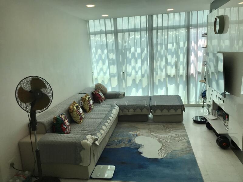 Hillview Regency, 26 Bukit Batok East Avenue 2, 3 Bedrooms, 1,195 sqft, Condominium For Rent, by Becky Li, 23583084 - PropertyGuru.com.sg