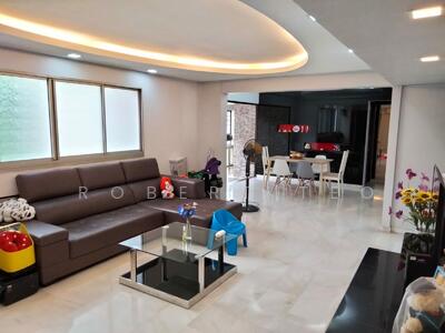 For Sale - Blk301 Woodlands St.31