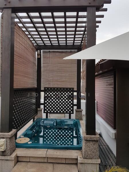 Private Spa Pool For Two