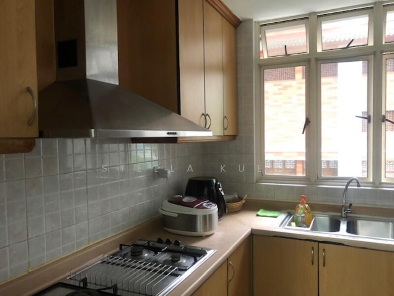 Langston Ville, 15 Kim Yam Road, Room Rental, 260 sqft, Apartment For Rent, by Stella Kuek, 23587876 - Kitchen - PropertyGuru.com.sg
