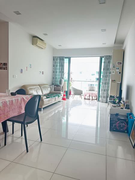 The Minton, 147 Hougang Street 11, 3 Bedrooms, 1,216 sqft, Condominium For Rent, by Tanya Yang, 23589293 - PropertyGuru.com.sg