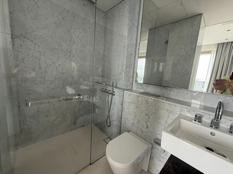 Scotts Square, 6 Scotts Road, 1 Bedroom, 624 sqft, Apartment For Sale, by Caron Choo, 23591909 - PropertyGuru.com.sg