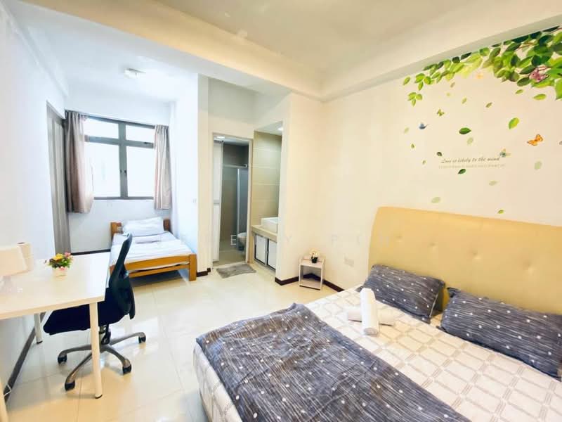 Apartment for Rent., Lorong 8 Geylang, 2 Bedrooms, 800 sqft, Apartment For Rent, by Jeremy Peh, 23593203 - PropertyGuru.com.sg