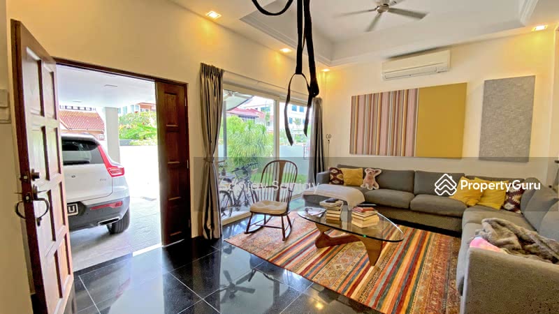 For Sale - Mugliston Park Corner Terrace With Unblocked View Of Park Connector