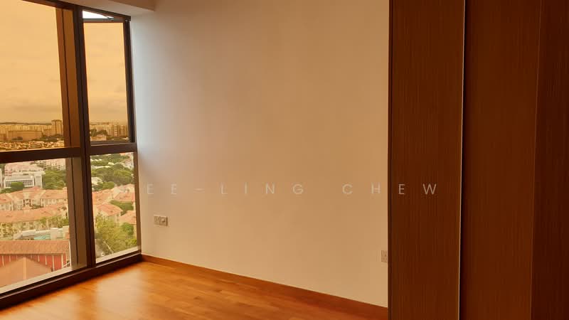 Seaside Residences, 12 Siglap Link, 2 Bedrooms, 807 sqft, Condominium For Rent, by Wee-Ling Chew, 23596281 - Master Bedroom - PropertyGuru.com.sg