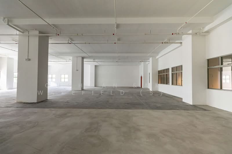 28 Ayer Rajah Crescent, , 10,000 sqft, Light Industrial (B1) For Rent, by LU WEIJIE, DARREN, 23596753 - Bare Unit - CommercialGuru.com.sg
