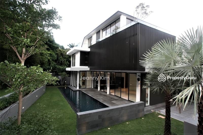 For Sale - Lornie Gardens