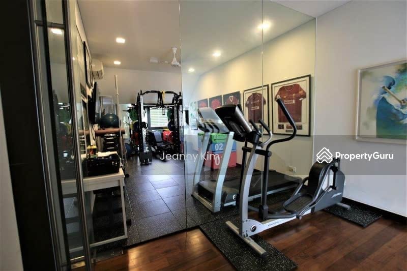 For Sale - Lornie Gardens