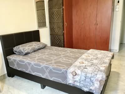 For Rent - 216 Serangoon Avenue 4