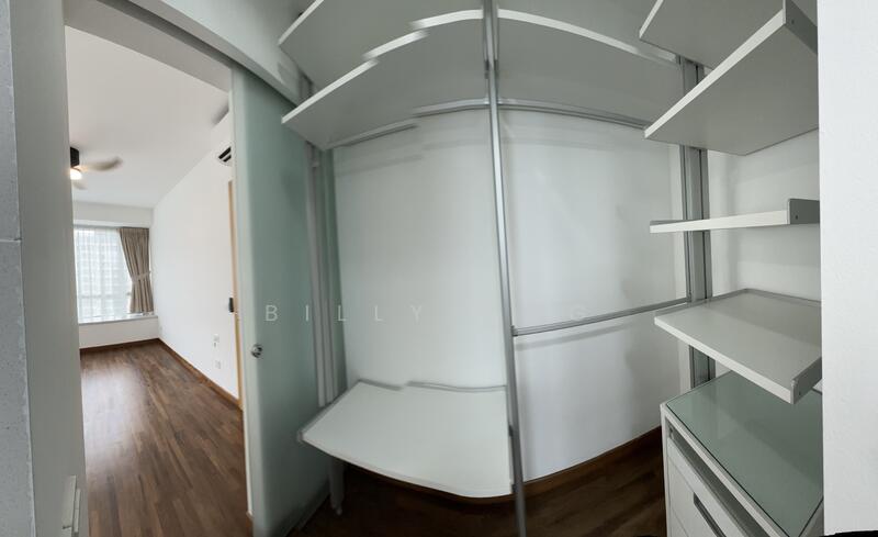 Walk-In wardrobe