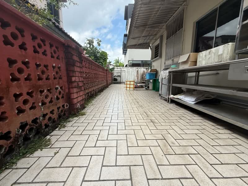 Within 1km to NYPS & RGPS! ~600m Walk to TKK MRT, Watten Close/Watten Terrace/Watten Park/Hillcrest/, 4 Bedrooms, 2,500 sqft, Semi-Detached House For Sale, by Daniel Ling, 23602495 - PropertyGuru.com.sg
