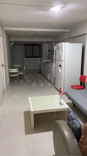 117 Lorong 1 Toa Payoh, 117 Lorong 1 Toa Payoh, 3 Bedrooms, 688 sqft, HDB Flat For Rent, by Daniel Lim 林俊伟, 23603330 - PropertyGuru.com.sg