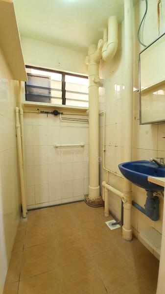 801 French Road, 801 French Road, 1,270 sqft, Shop / Shophouse For Sale, by Andrew Wong, 23604883 - CommercialGuru.com.sg