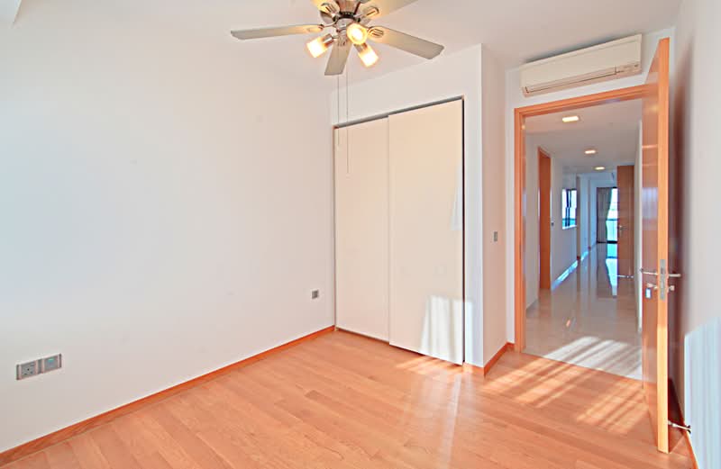 Marina Bay Suites, 3 Central Boulevard, 4 Bedrooms, 2,056 sqft, Apartment For Rent, by Eddie Koh, 23607031 - PropertyGuru.com.sg