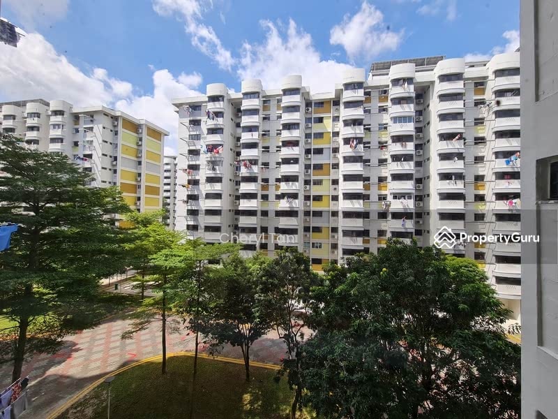 For Rent - 327 Ang Mo Kio Avenue 3
