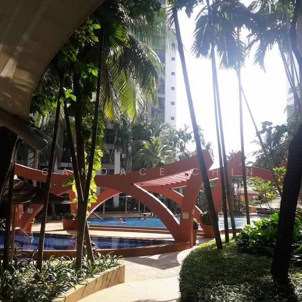 East Meadows, 34 Tanah Merah Kechil Road, Bedok / Upper East Coast, 4 Bedrooms, 1,356 sqft, Condominium For Sale, by Candace Chin, 23609700 - PropertyGuru.com.sg