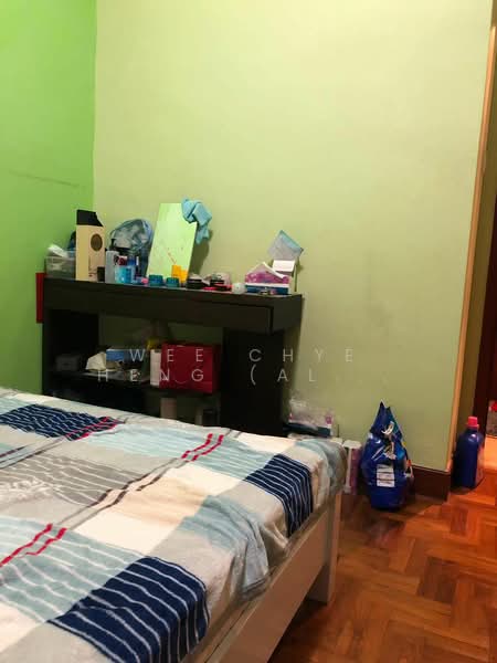 Parc Oasis, 43 Jurong East Avenue 1, Room Rental, 150 sqft, Condominium For Rent, by Wee Chye Heng (Alan Wee), 23618298 - PropertyGuru.com.sg