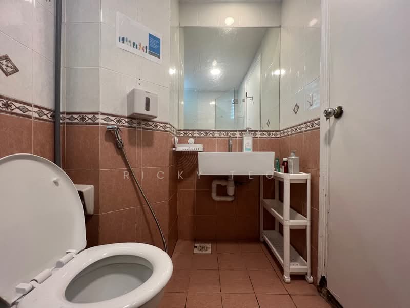 Maysprings, 2 Petir Road, Room Rental, 120 sqft, Apartment For Rent, by Ricky Teo, 23619527 - PropertyGuru.com.sg