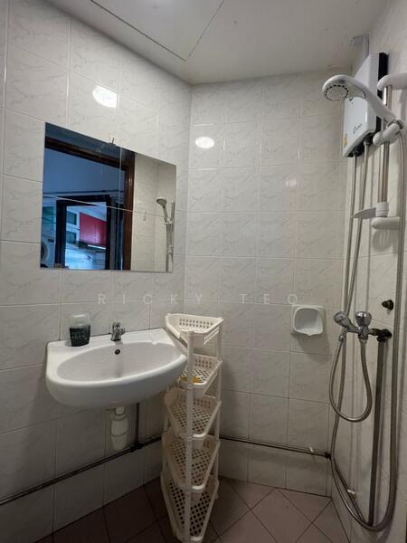 Maysprings, 2 Petir Road, Room Rental, 120 sqft, Apartment For Rent, by Ricky Teo, 23619527 - PropertyGuru.com.sg