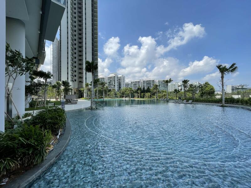 Twin VEW, 91 West Coast Vale, 3 Bedrooms, 1,141 sqft, Condominium For Rent, by Chiek Chin Teo, 23619891 - 50m lap pool integrated in the main swimming pool. - PropertyGuru.com.sg