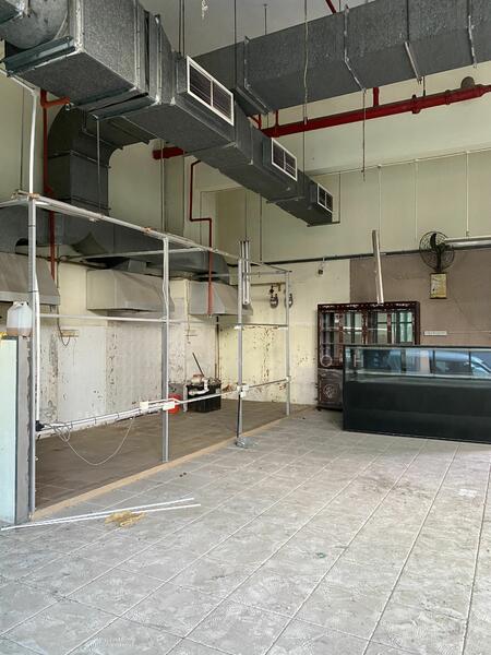 Citilink Warehouse Complex, 102E Pasir Panjang Road, Buona Vista / West Coast / Clementi New Town, 1,215 sqft, Light Industrial (B1) For Rent, by Chian Poh, 23619988 - CommercialGuru.com.sg