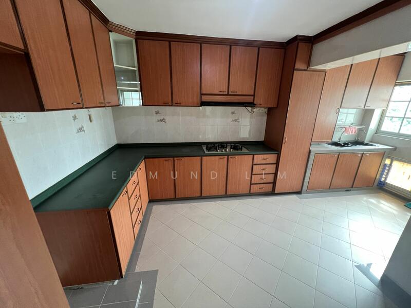 For Rent - 170 Gangsa Road