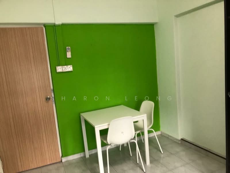 210 Hougang Street 21, 210 Hougang Street 21, Room Rental, 200 sqft, HDB Flat For Rent, by Sharon Leong, 23621575 - PropertyGuru.com.sg
