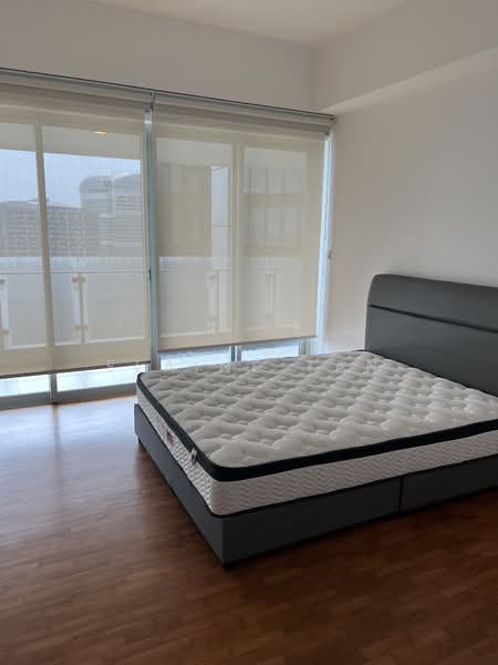 The Rochester Residences, 33 Rochester Drive, 2 Bedrooms, 1,302 sqft, Condominium For Rent, by Elaine Tan, 23622046 - PropertyGuru.com.sg