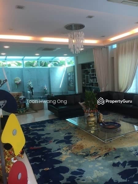 For Sale - Spacious Bungalow in Grange Road