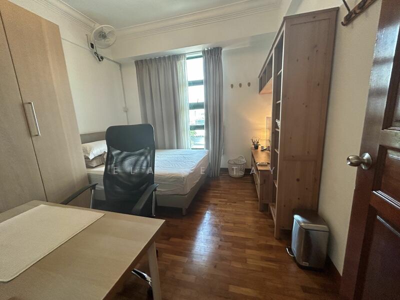 For Sale - People's Park Complex