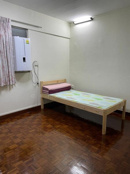 For Rent - 104 Spottiswoode Park Road