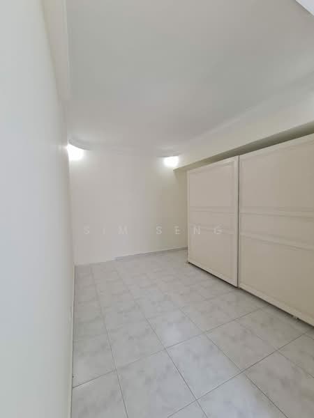 Pandan Valley, 4 Pandan Valley, 4 Bedrooms, 1,700 sqft, Condominium For Rent, by Sim Seng, 23628950 - Bedroom 2 - Ensuite - PropertyGuru.com.sg