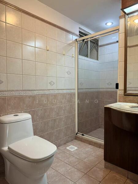 Regent Park Condominium For Sale at S$ 1,350,000 | PropertyGuru Singapore