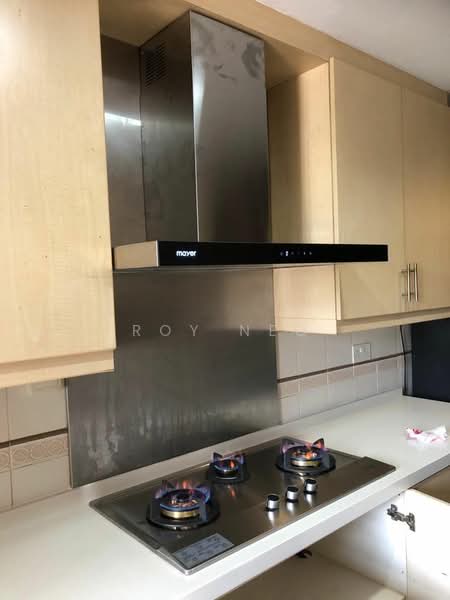 Maple Woods, 993 Bukit Timah Road, 3 Bedrooms, 1,335 sqft, Condominium For Rent, by Roy Neo, 23629894 - PropertyGuru.com.sg