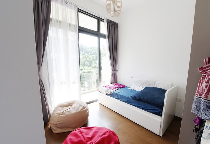 The Foresta @ Mount Faber, 100 Wishart Road, 2 Bedrooms, 1,195 sqft, Condominium For Rent, by Johanna Tay, 23636143 - Level 1 has a common bedroom with its own balcony. - PropertyGuru.com.sg