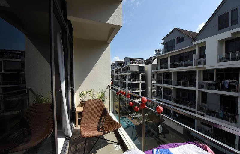 The Foresta @ Mount Faber, 100 Wishart Road, 2 Bedrooms, 1,195 sqft, Condominium For Rent, by Johanna Tay, 23636143 - Balcony in the living room - PropertyGuru.com.sg