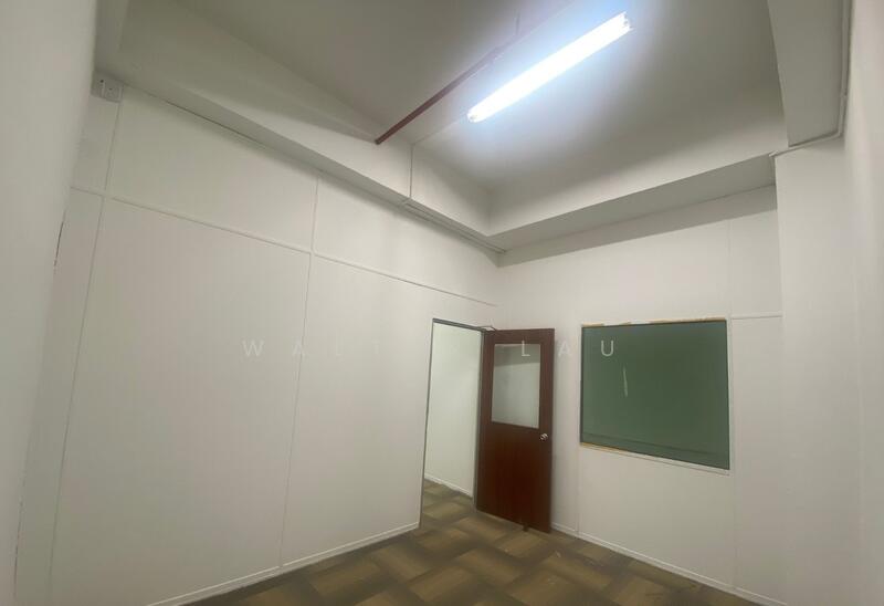 Ruby Industrial Complex, 80 Genting Lane, Macpherson / Potong Pasir, 2,289 sqft, Light Industrial (B1) For Rent, by Walter Lau, 23636251 - small Partition room with Glass panel window - CommercialGuru.com.sg