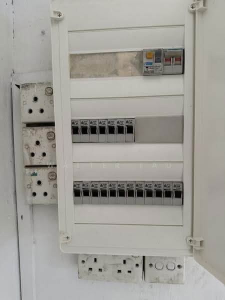 Ruby Industrial Complex, 80 Genting Lane, Macpherson / Potong Pasir, 2,289 sqft, Light Industrial (B1) For Rent, by Walter Lau, 23636251 - Electrical Distributor Box - READY - CommercialGuru.com.sg