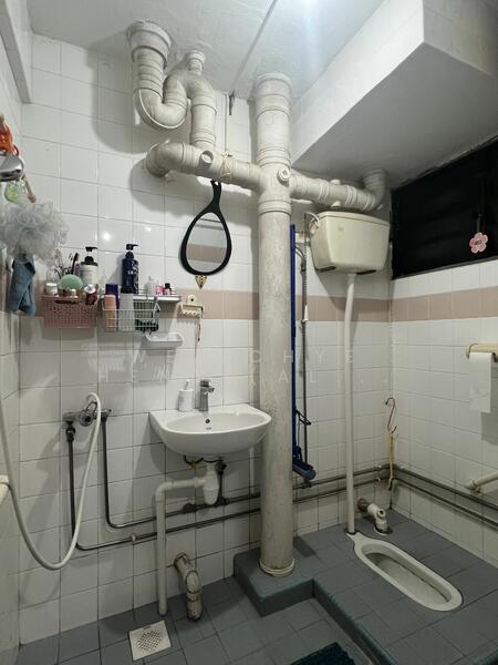 415 Commonwealth Avenue West, 415 Commonwealth Avenue West, Room Rental, 150 sqft, HDB Flat For Rent, by Wee Chye Heng (Alan Wee), 23638144 - PropertyGuru.com.sg