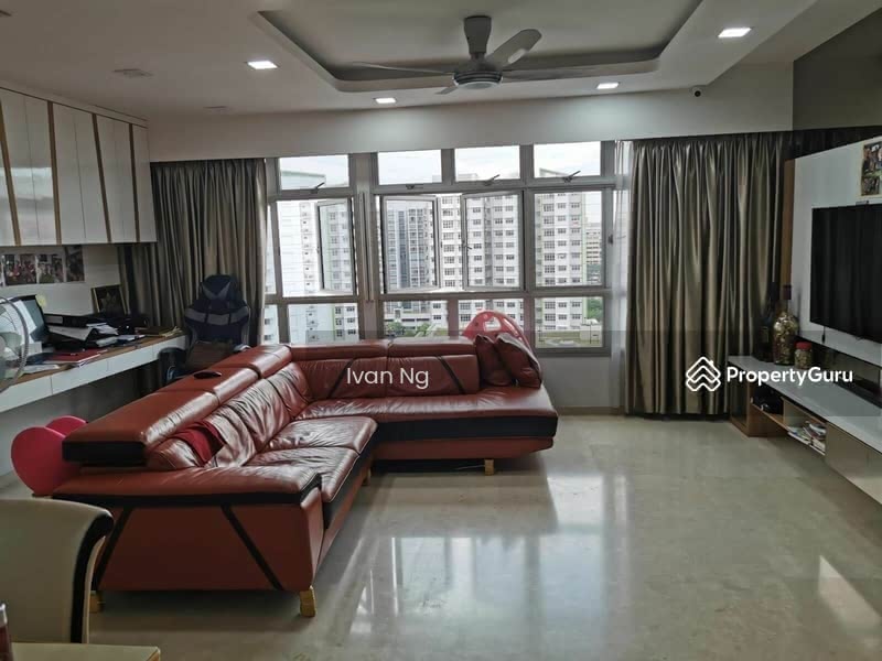For Sale - 523A Tampines Central 7