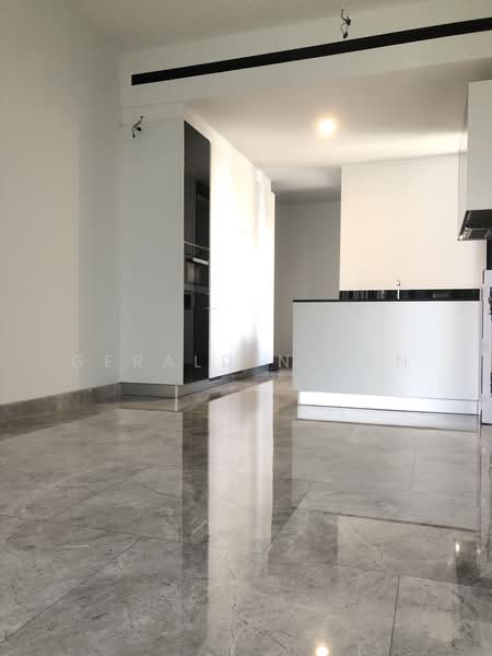 Martin Modern, 10 Martin Place, 2 Bedrooms, 883 sqft, Condominium For Rent, by Geraldine Gn, 23638589 - PropertyGuru.com.sg
