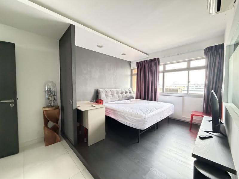 766 Jurong West Street 74, 766 Jurong West Street 74, Boon Lay / Jurong / Tuas, 3 Bedrooms, 1,356 sqft, HDB Flat For Rent, by Yang Yang, 23639678 - Bedroom - PropertyGuru.com.sg
