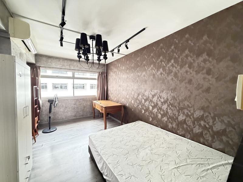 766 Jurong West Street 74, 766 Jurong West Street 74, Boon Lay / Jurong / Tuas, 3 Bedrooms, 1,356 sqft, HDB Flat For Rent, by Yang Yang, 23639678 - Bedroom - PropertyGuru.com.sg
