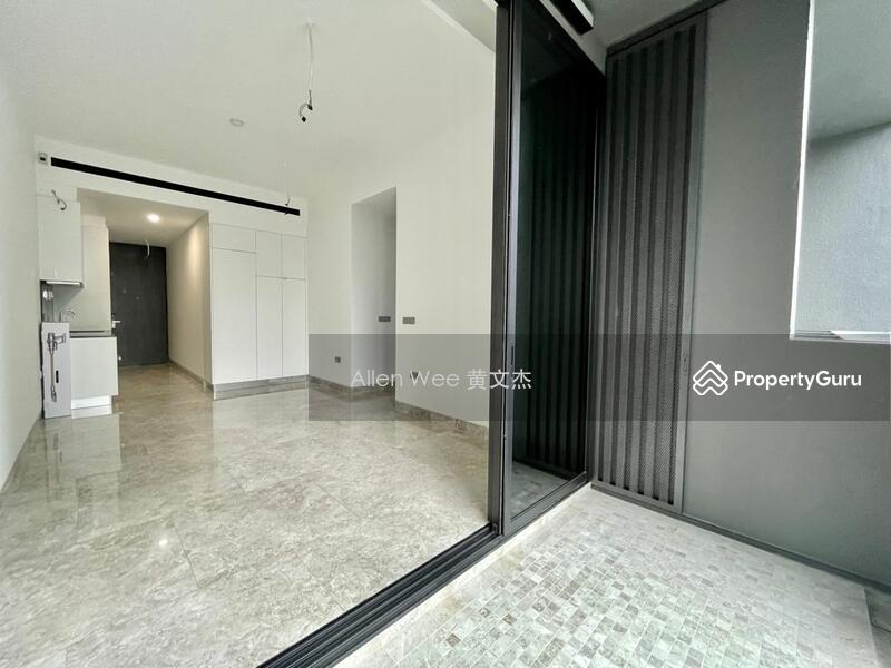 For Rent - Martin Modern
